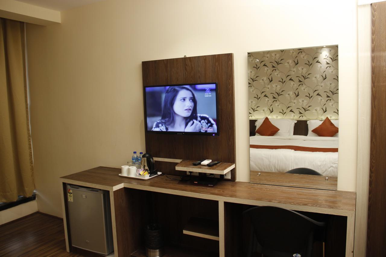 Regenta Inn Larica Calcutta Buitenkant foto