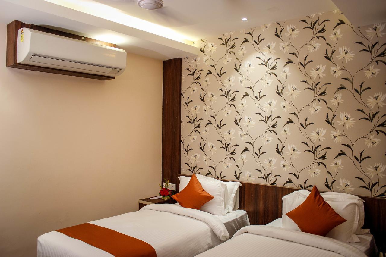 Regenta Inn Larica Calcutta Buitenkant foto