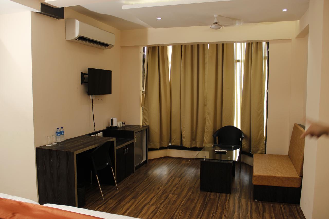 Regenta Inn Larica Calcutta Buitenkant foto
