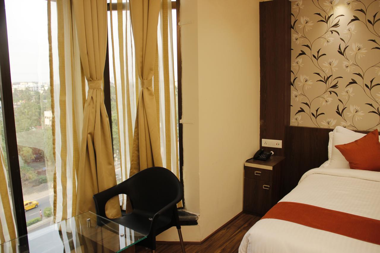 Regenta Inn Larica Calcutta Buitenkant foto