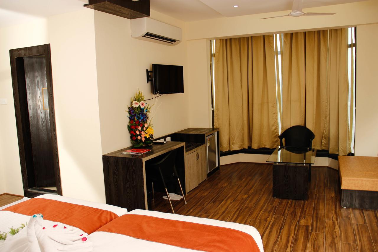 Regenta Inn Larica Calcutta Buitenkant foto