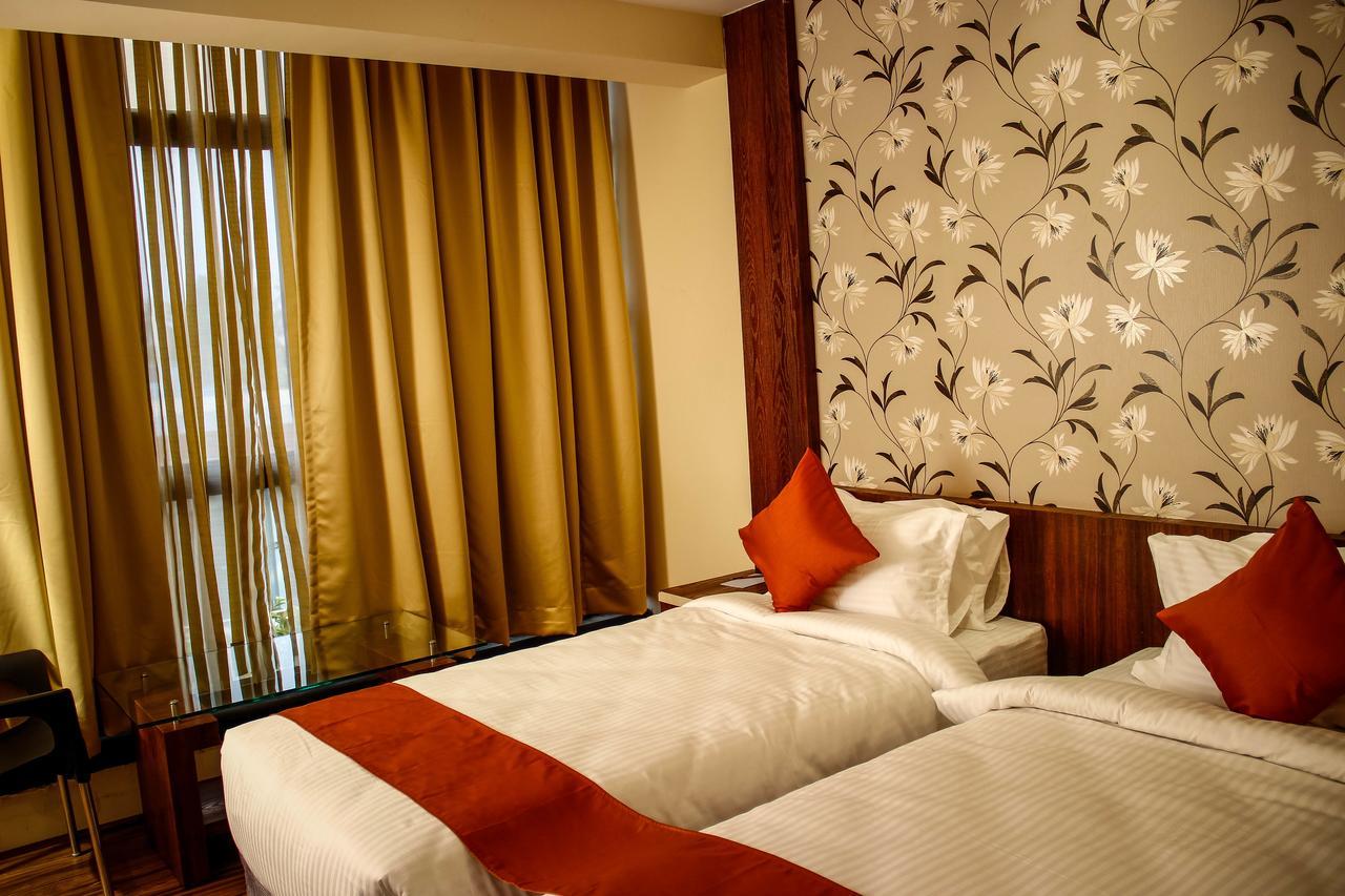Regenta Inn Larica Calcutta Buitenkant foto