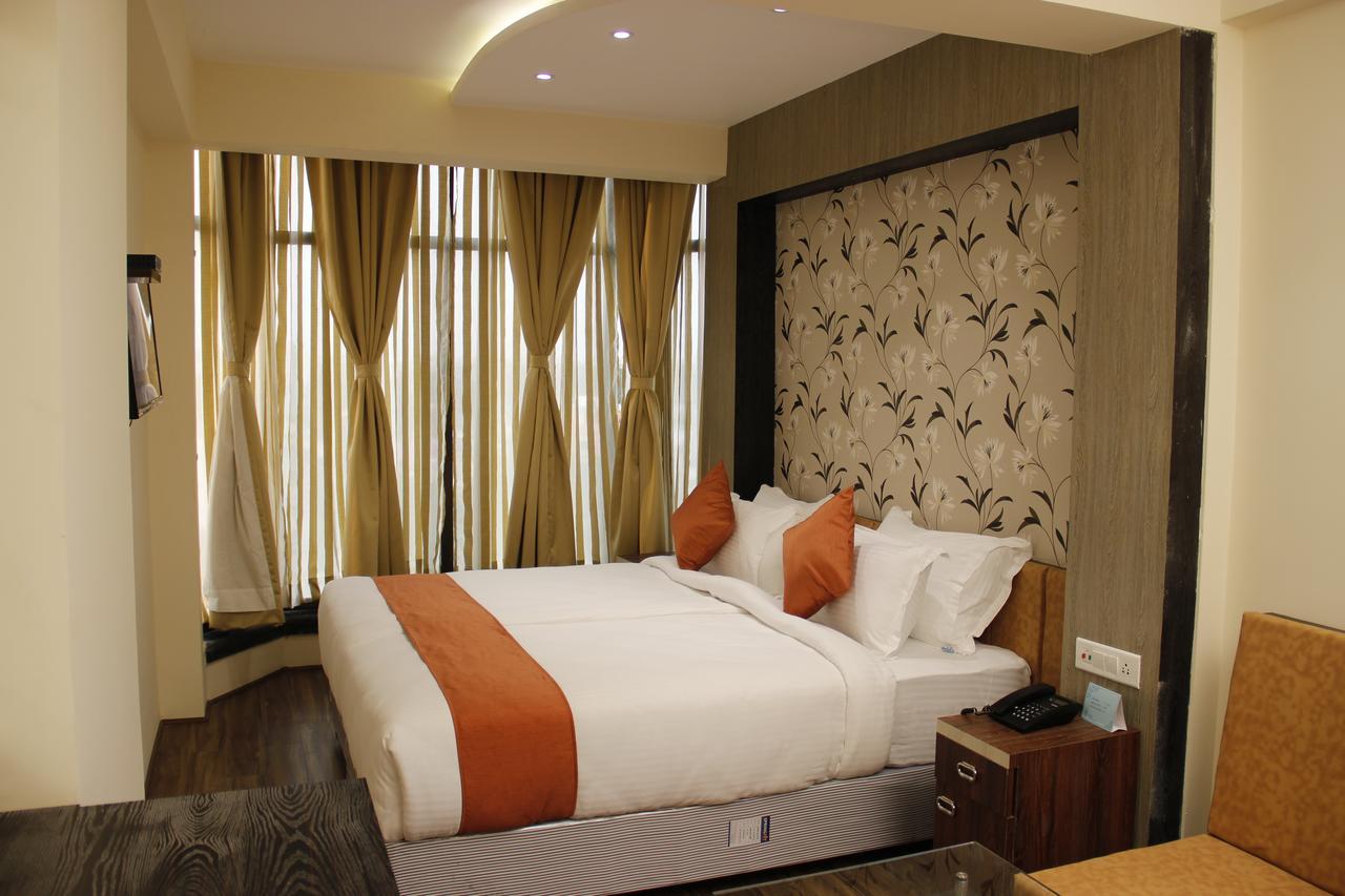 Regenta Inn Larica Calcutta Buitenkant foto