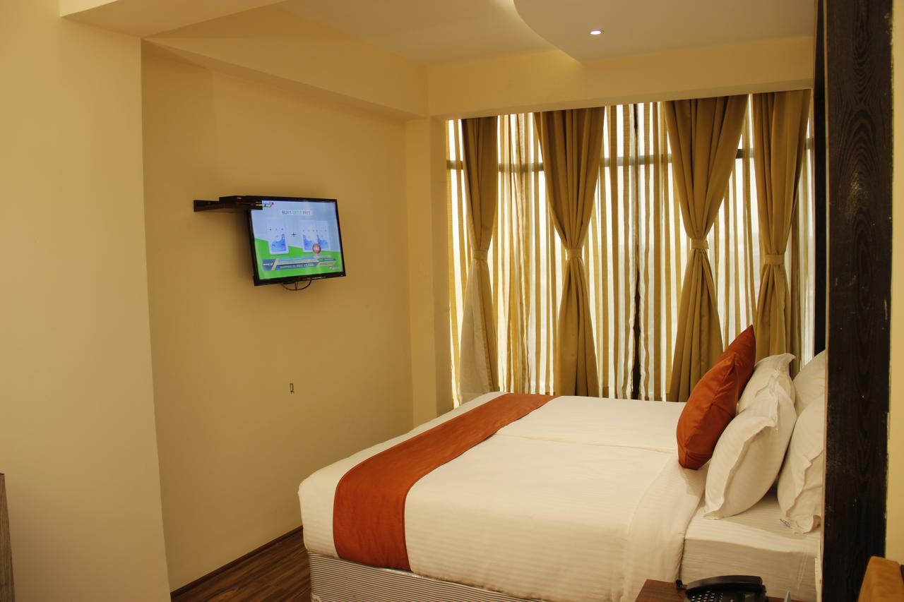 Regenta Inn Larica Calcutta Buitenkant foto