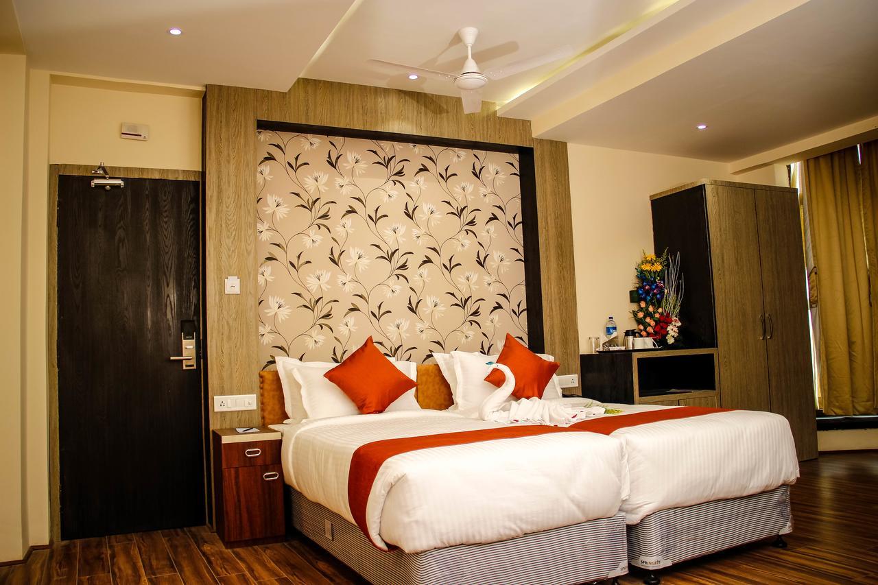 Regenta Inn Larica Calcutta Buitenkant foto