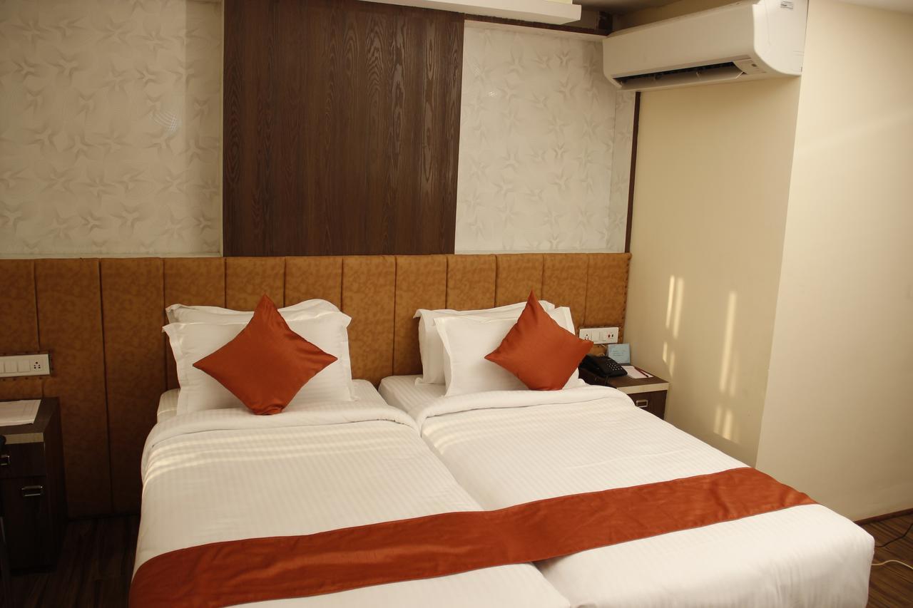 Regenta Inn Larica Calcutta Buitenkant foto